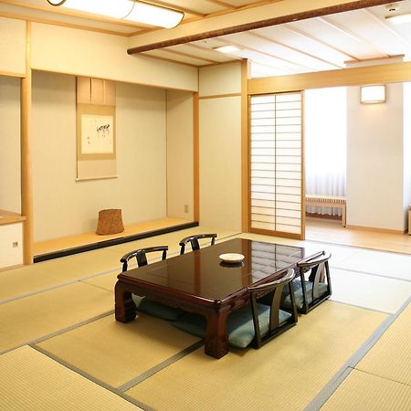ホテル メルパルク 長野 長野市 エクステリア 写真